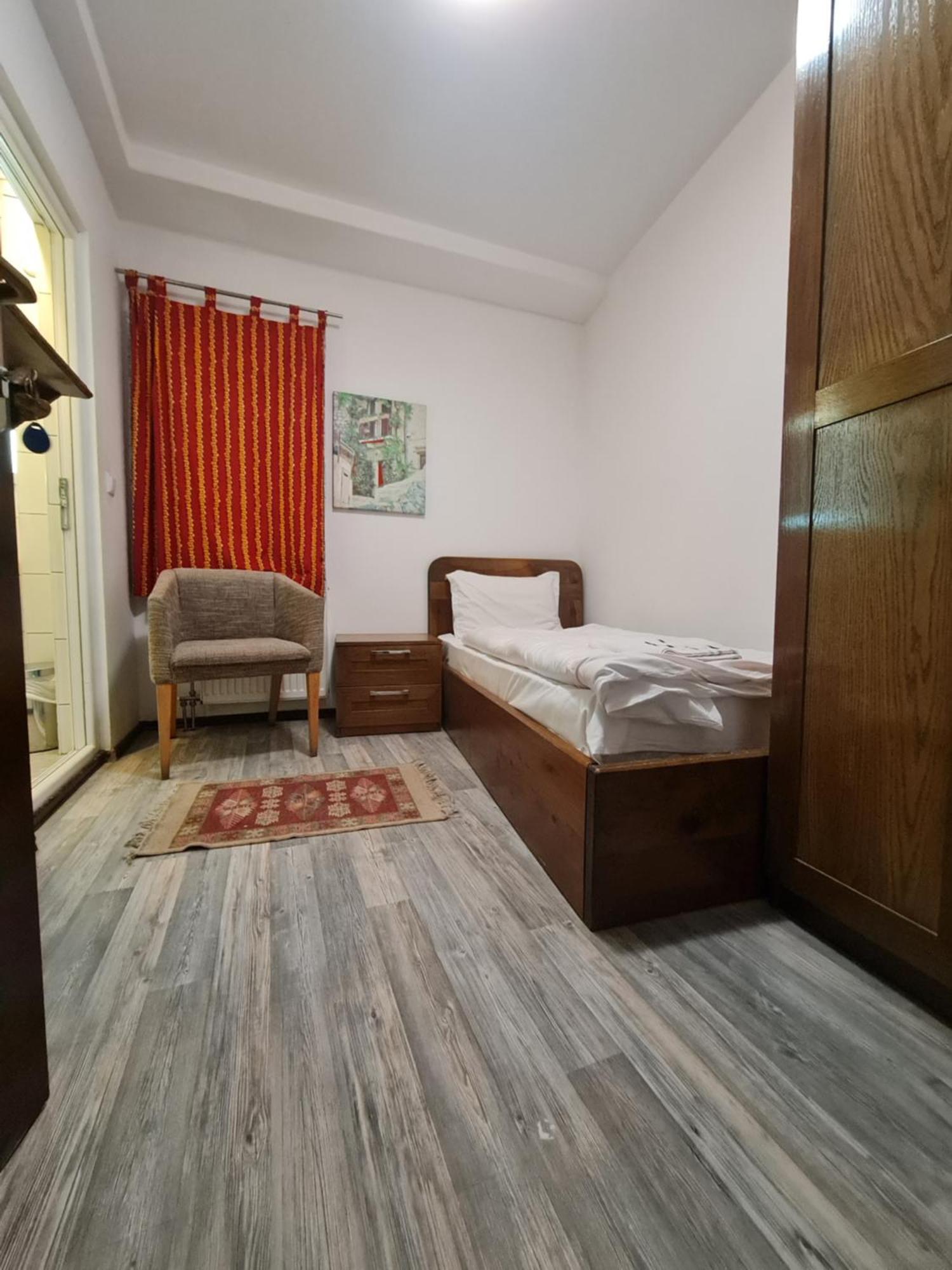 Guesthouse Hotel My Home Prizren Esterno foto