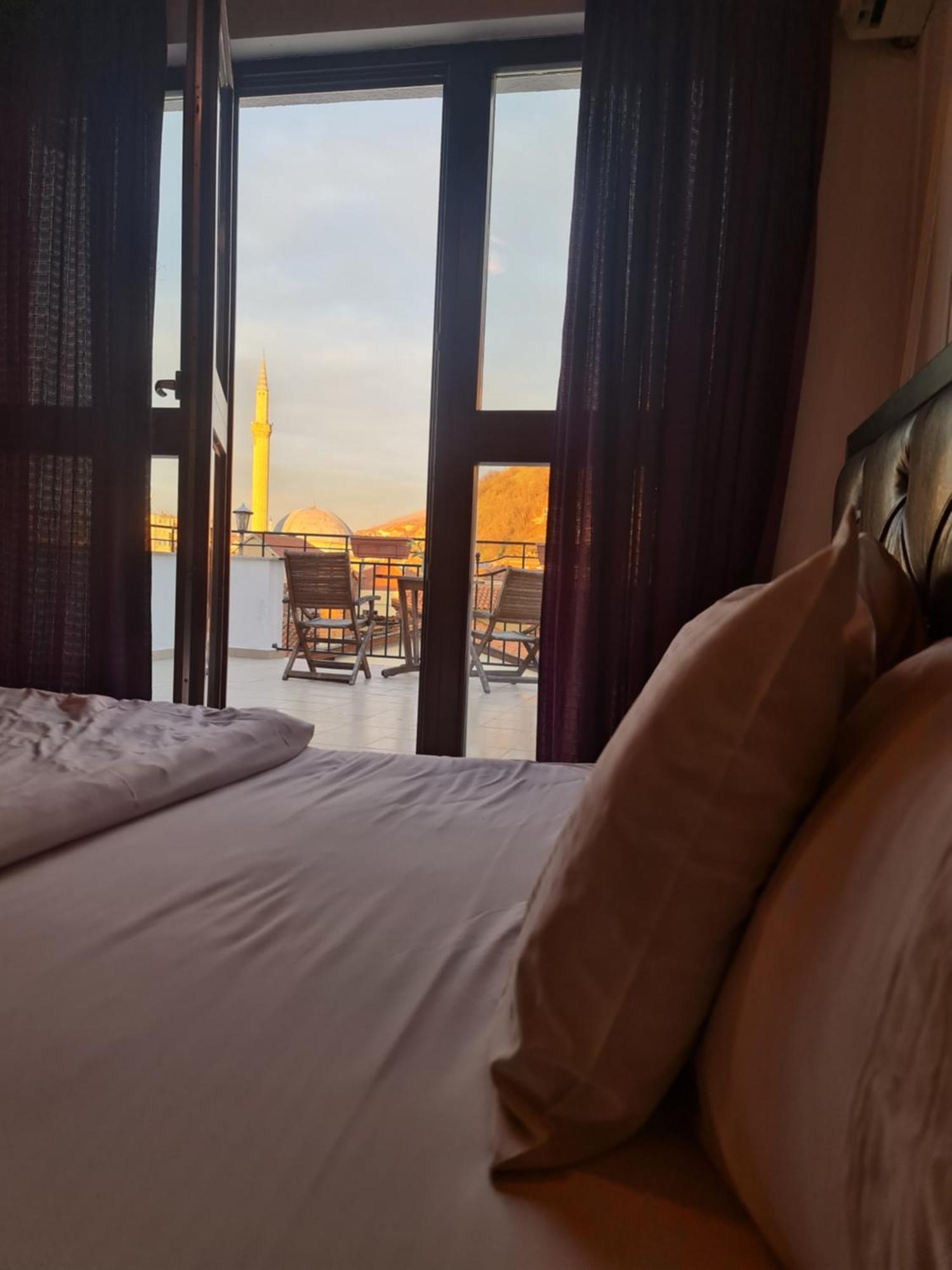 Guesthouse Hotel My Home Prizren Esterno foto