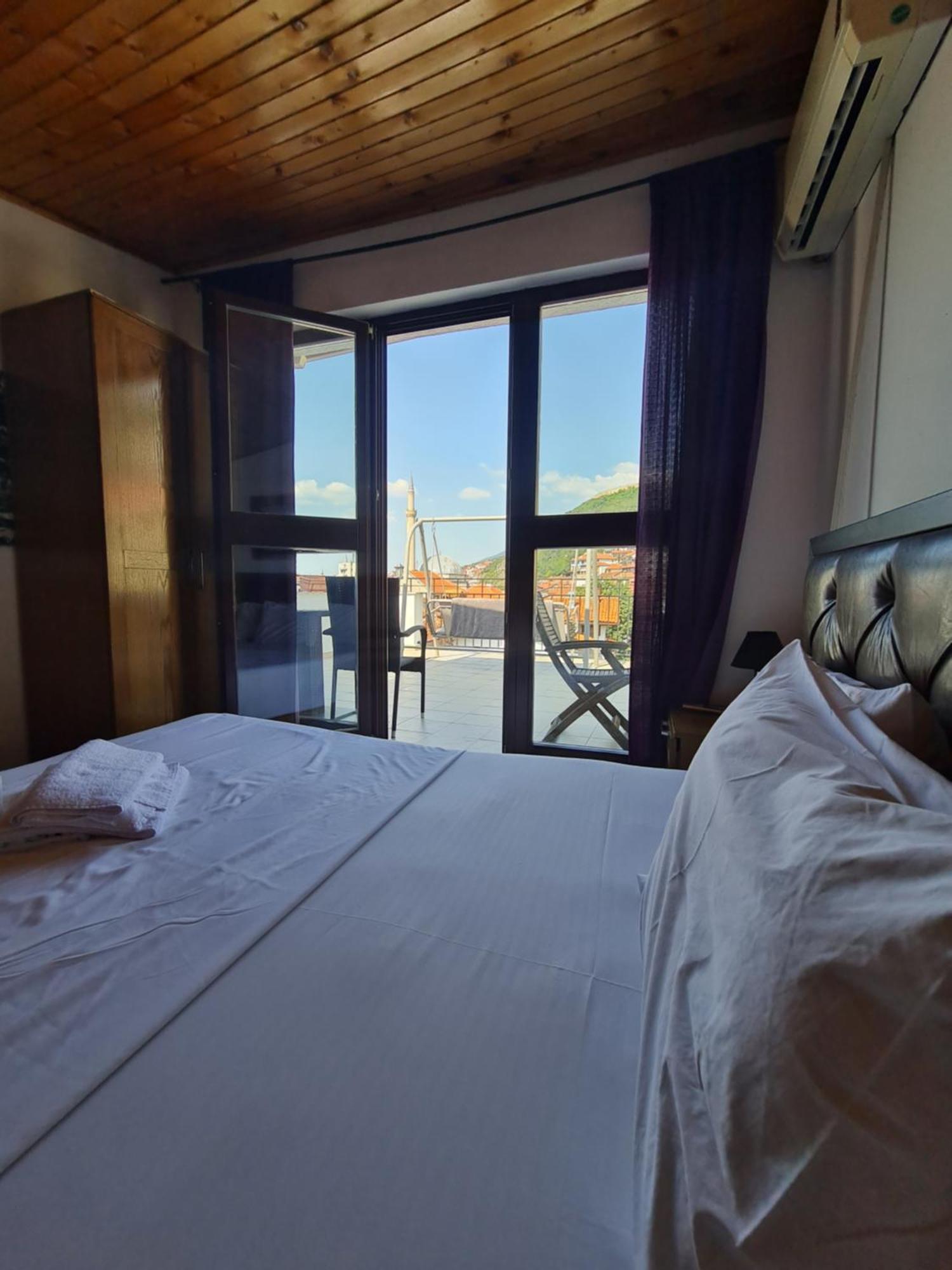Guesthouse Hotel My Home Prizren Esterno foto