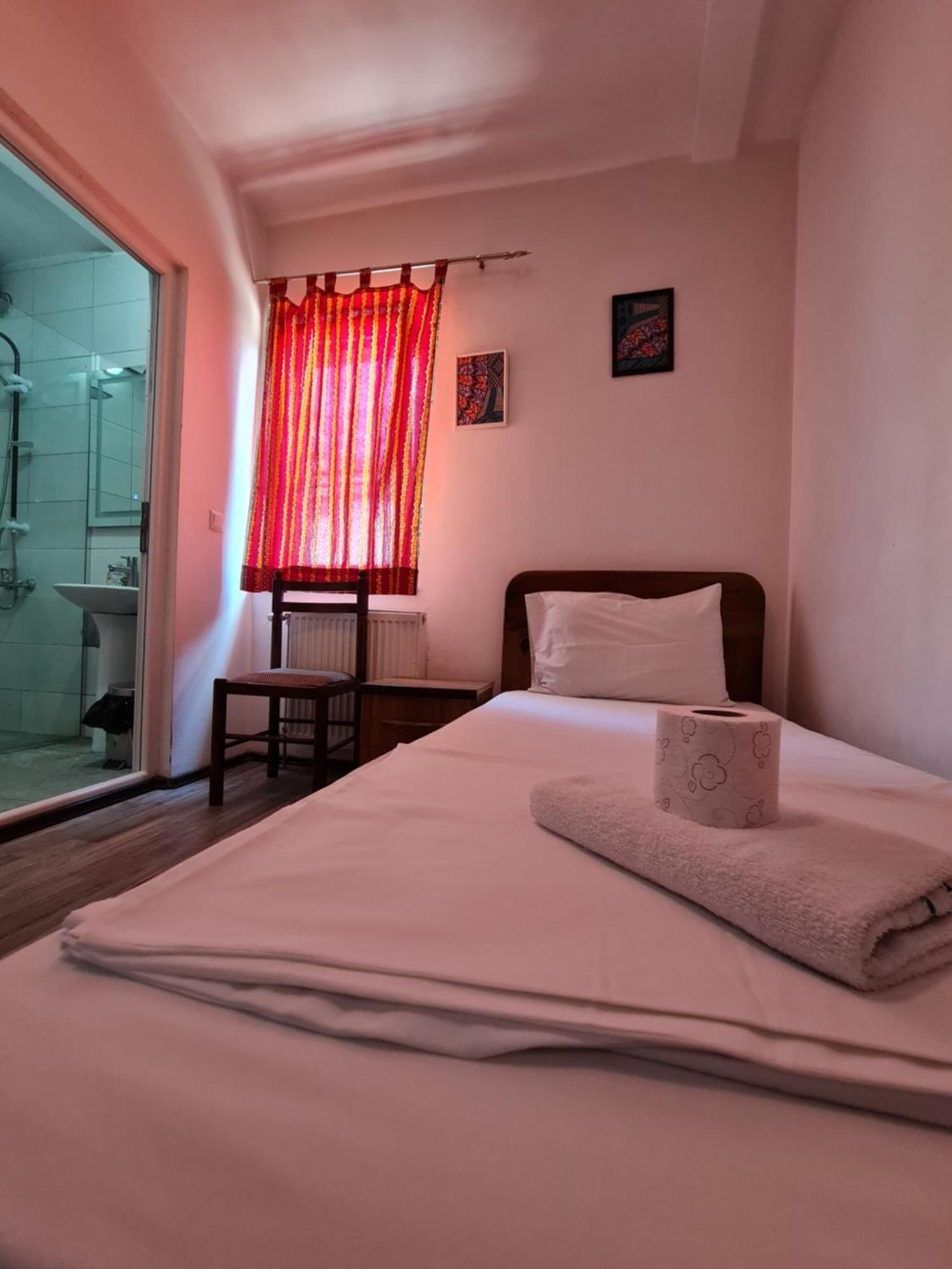 Guesthouse Hotel My Home Prizren Esterno foto