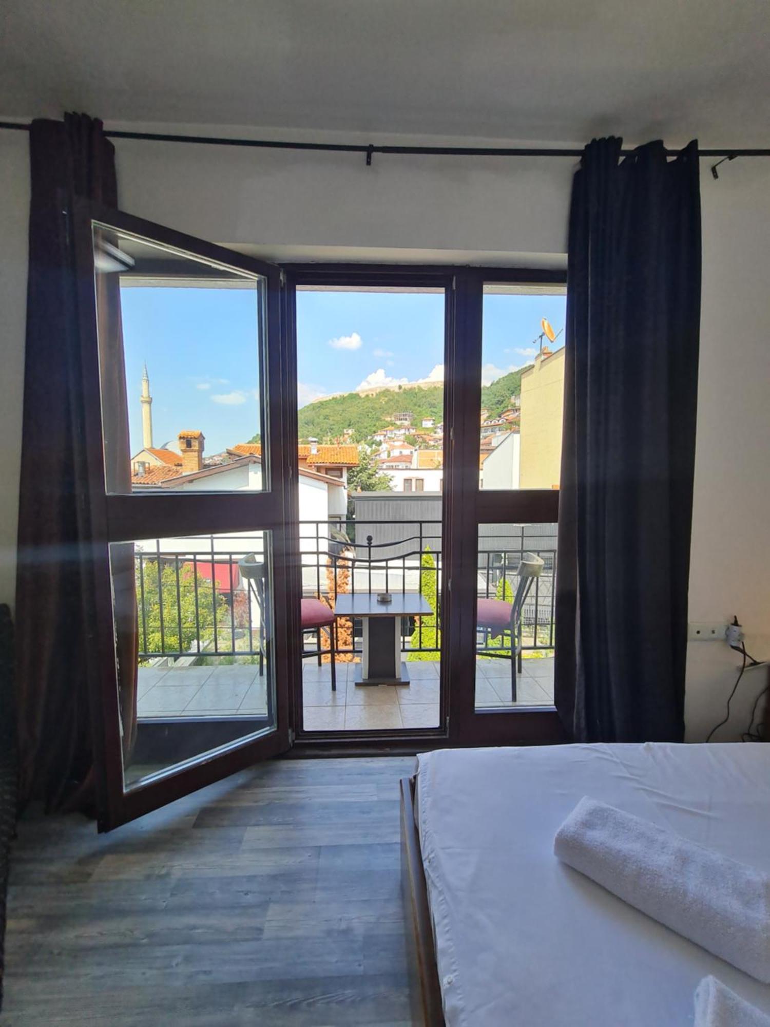 Guesthouse Hotel My Home Prizren Esterno foto