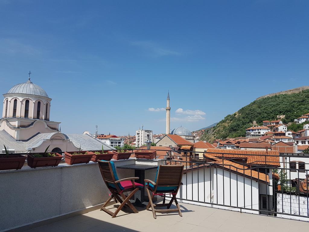 Guesthouse Hotel My Home Prizren Esterno foto